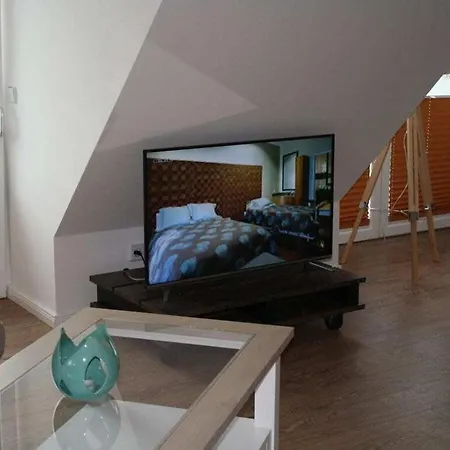 In With Swimming Pool בית נופש